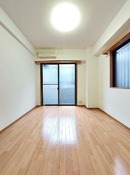 ※同仕様写真(居間)