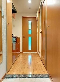 ※同仕様写真(玄関)