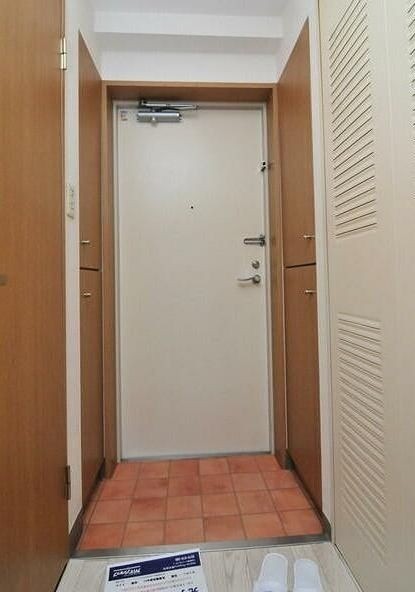 ※同仕様写真含む(玄関)