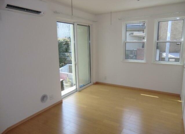 ※同仕様写真含む(居間)