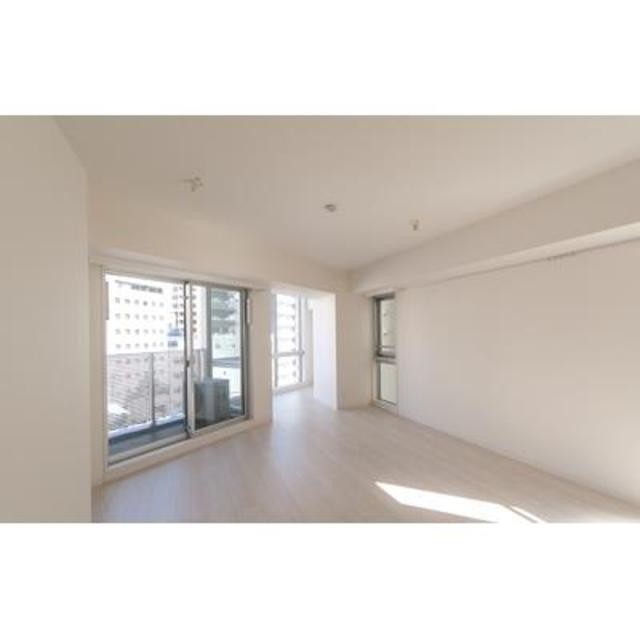 ※写真は同タイプ住戸です。(居間)