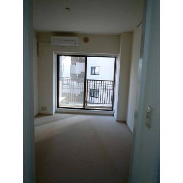 ※写真は同タイプ住戸です。(居間)