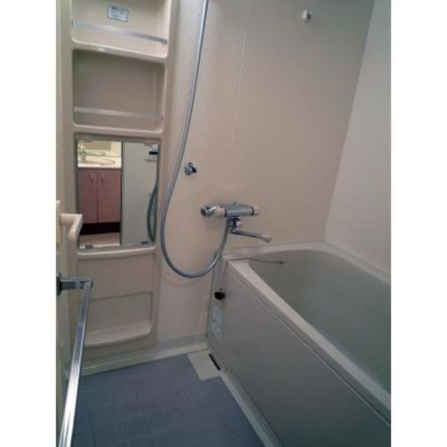 ※写真は同タイプ住戸です。(風呂)