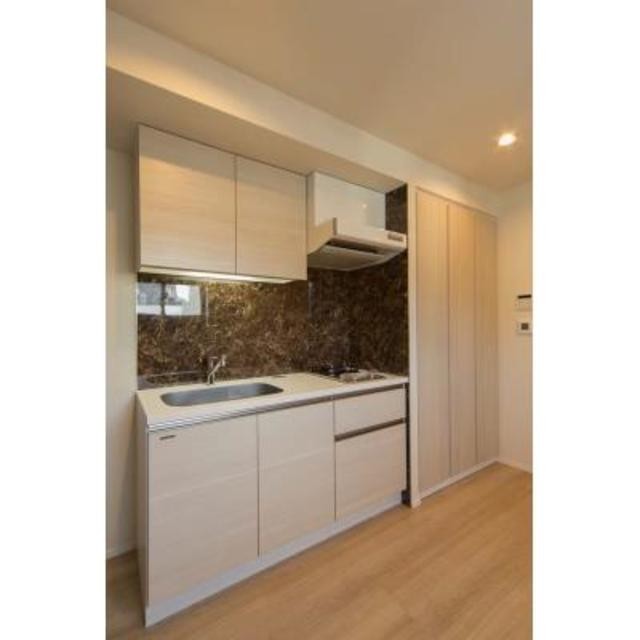 ※写真は同タイプ住戸です。(キッチン)