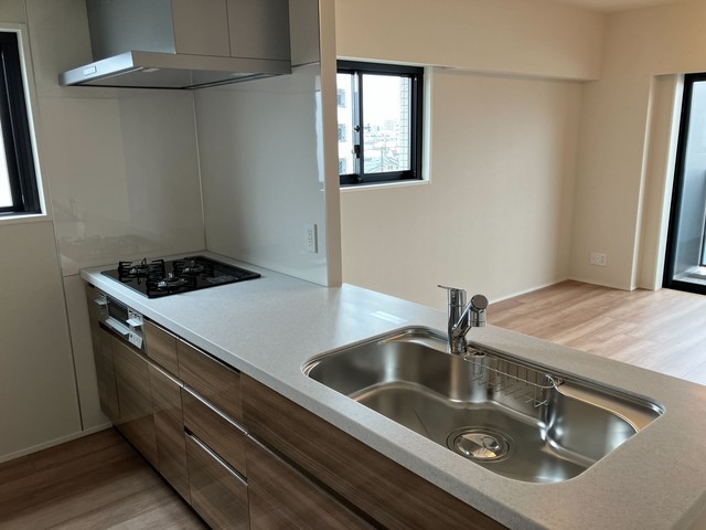 ※写真は同タイプ住戸です。(キッチン)
