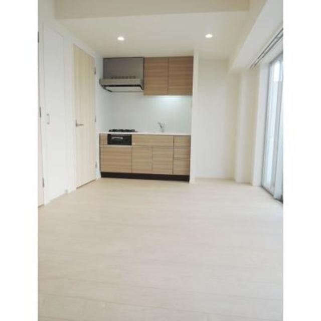 ※写真は同タイプ住戸です。(居間)