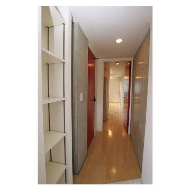 ※同仕様写真含む(玄関)