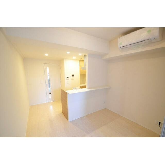 ダイニングキッチン(居間)