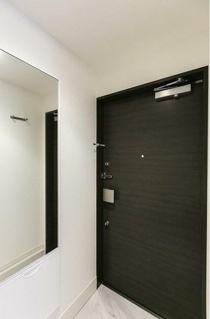 ※同仕様写真(玄関)