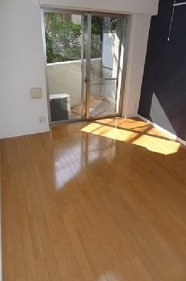 ※同仕様写真含む(居間)