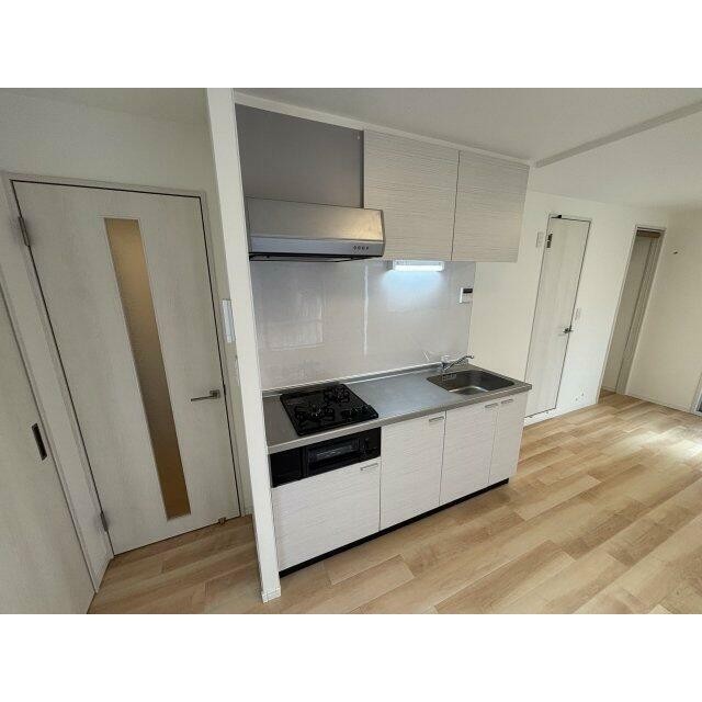 システムキッチン（2口ガスコンロ・グリル付）(キッチン)