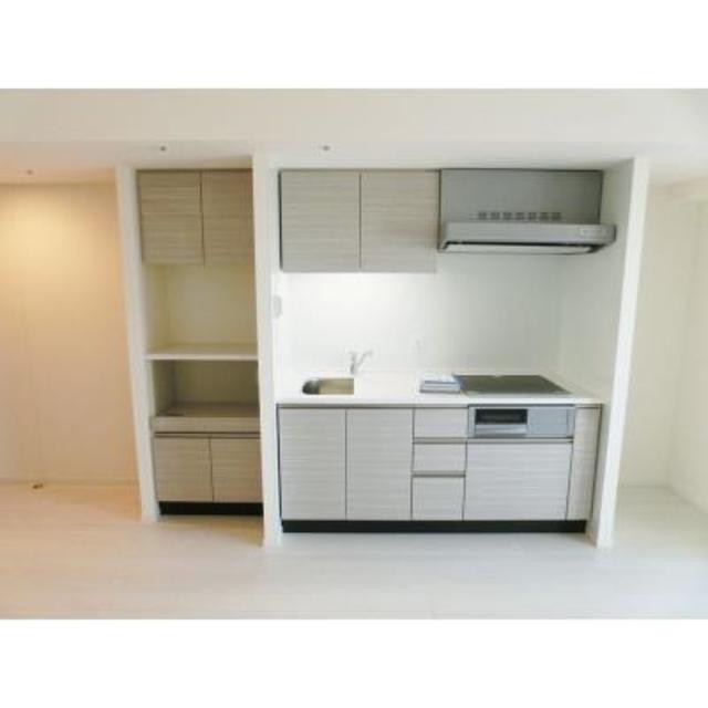 ※写真は同タイプ住戸です。(キッチン)