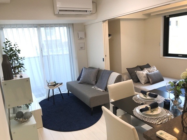 ※写真は同タイプ住戸です。(居間)