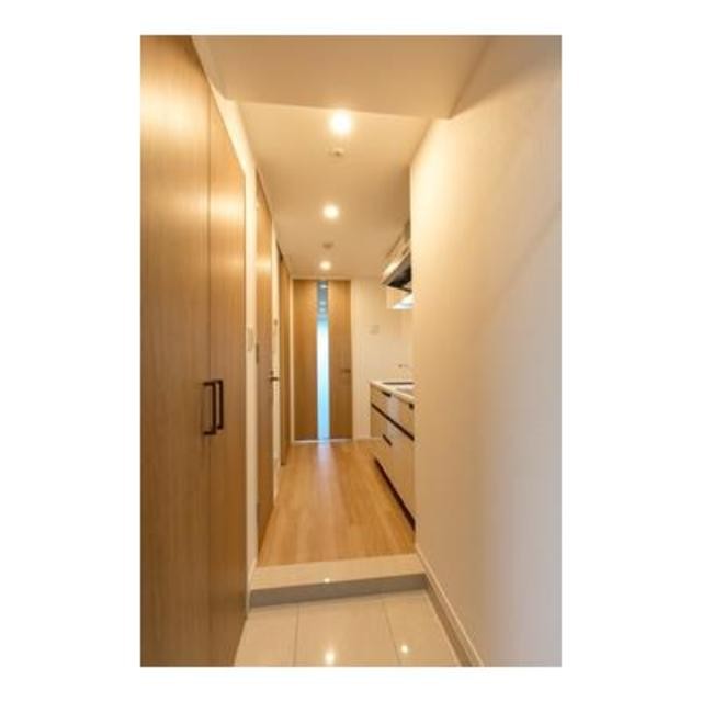 ※写真は同タイプ住戸です。(玄関)