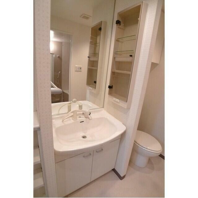 ※同仕様写真含む(内装)