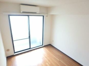 ※同仕様写真含む(居間)