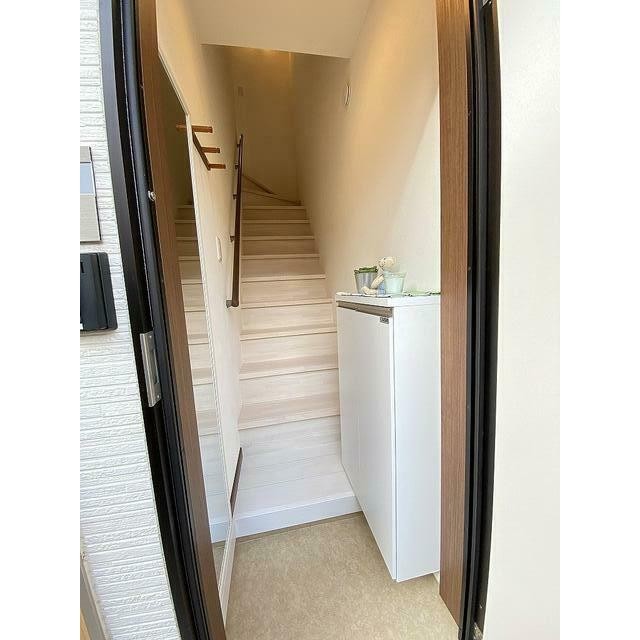 ※同仕様写真含む(玄関)