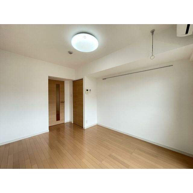 (居間)