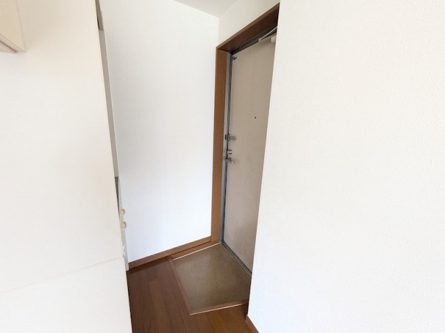 (玄関)