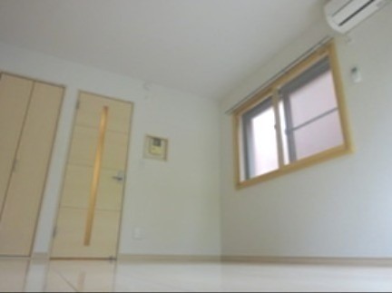 ※同仕様写真含む(居間)