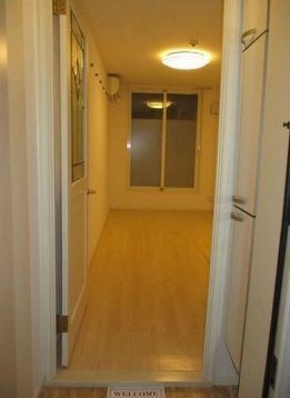 ※同仕様写真含む(玄関)