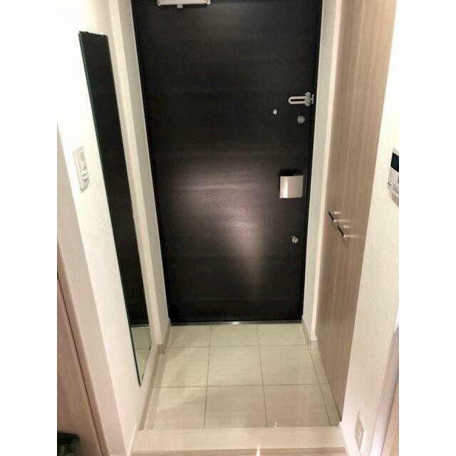 (玄関)