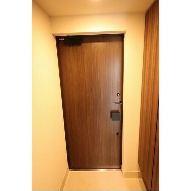 (玄関)