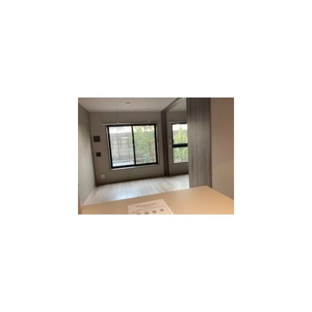 (居間)