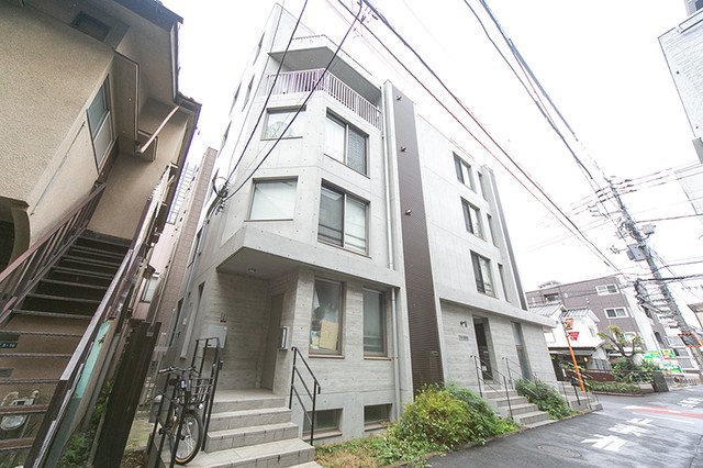新宿区西新宿８丁目 【賃貸居住】マンション