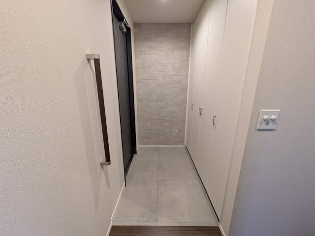 (玄関)