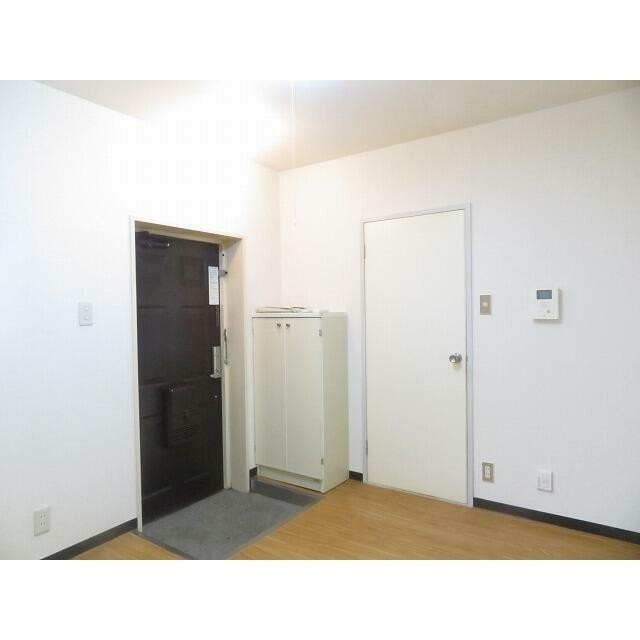 (玄関)