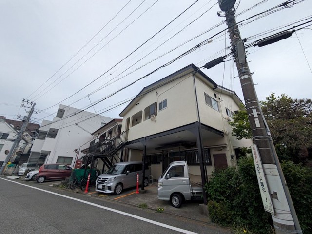 世田谷区弦巻５丁目 【賃貸居住】アパート