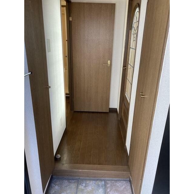 ※同仕様写真含む(玄関)
