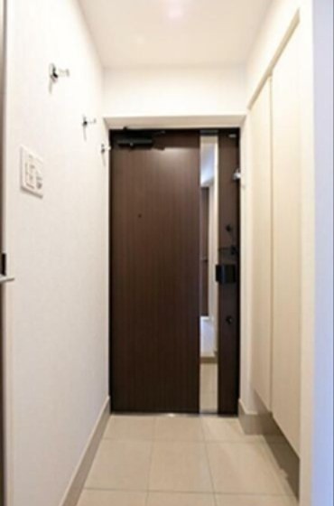 ※同仕様写真含む(玄関)