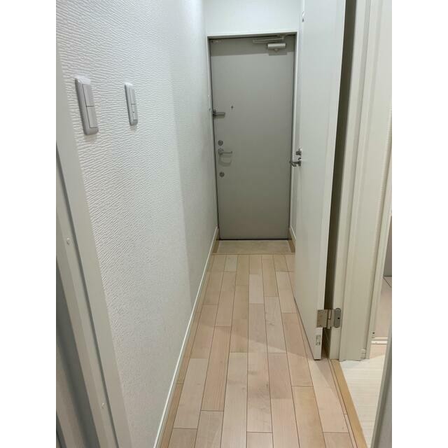 (玄関)