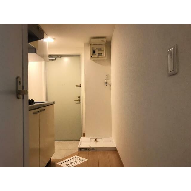 (玄関)