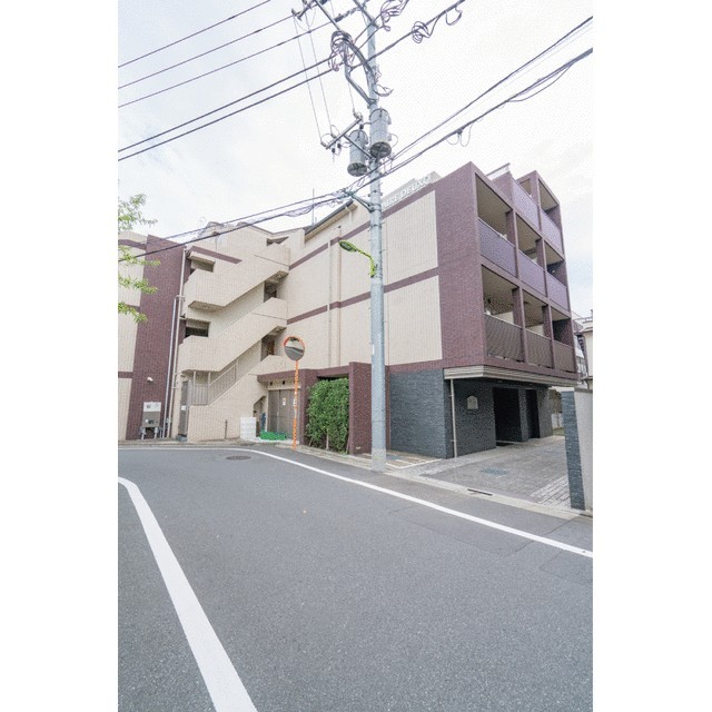 世田谷区三軒茶屋１丁目 【賃貸居住】マンション