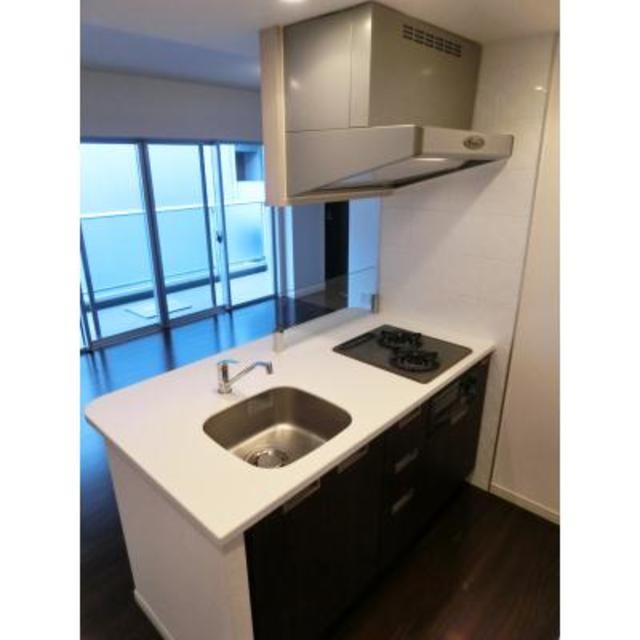 ※写真は同タイプ住戸です。(キッチン)