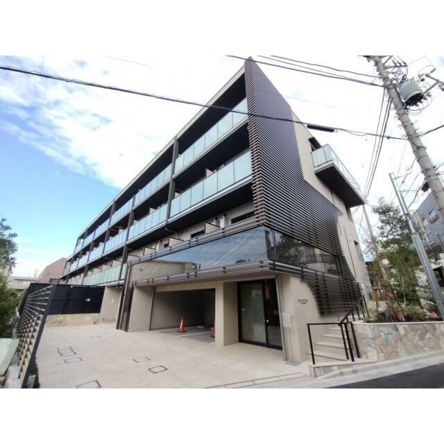 世田谷区下馬５丁目 【賃貸居住】マンション