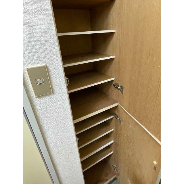 (玄関)