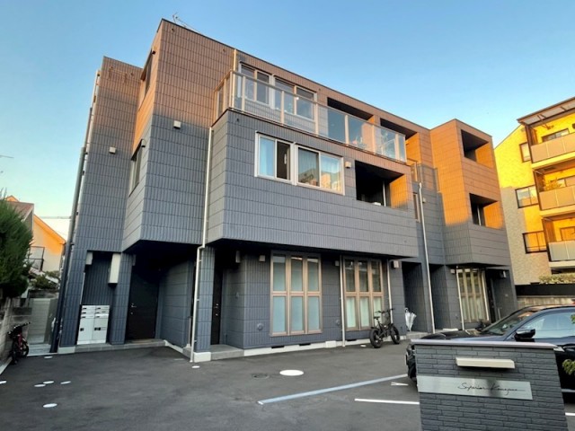世田谷区上馬４丁目 【賃貸居住】マンション