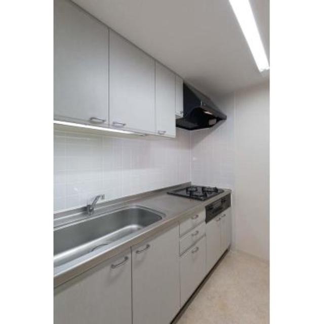 ※写真は同タイプ住戸です。(キッチン)