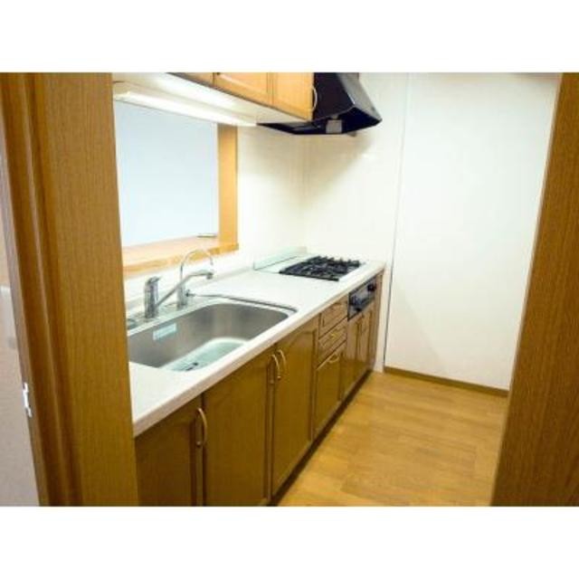 ※写真は同タイプ住戸です。(キッチン)