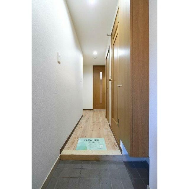 (玄関)