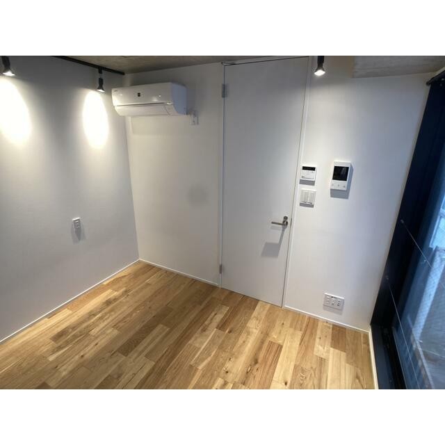 (居間)