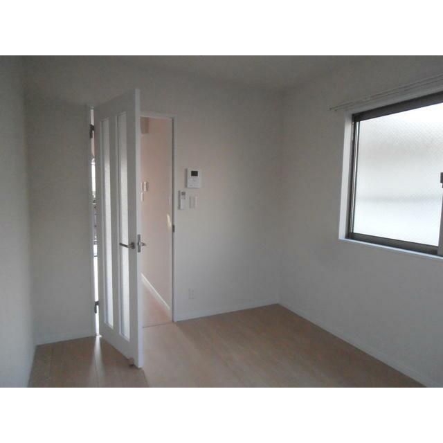 (居間)