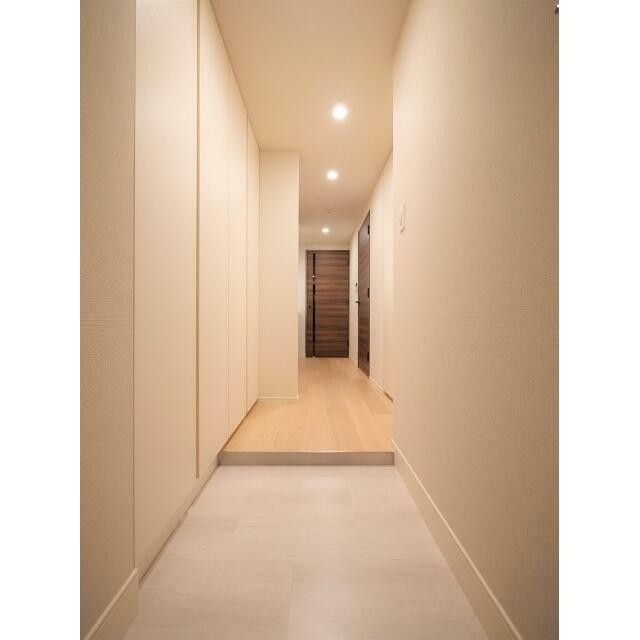 (玄関)
