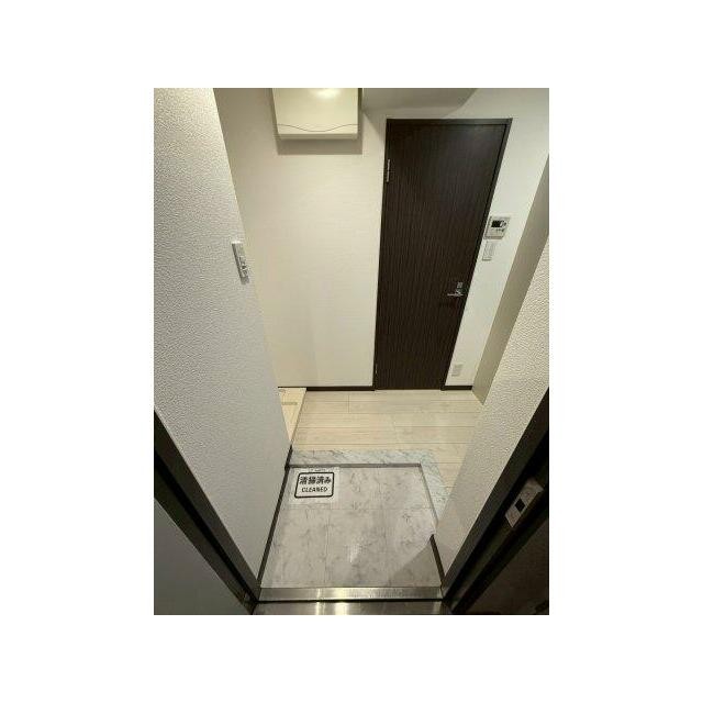 (玄関)