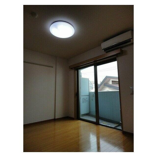 ※同仕様写真(居間)