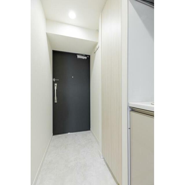 Bタイプ2021年10月撮影 同タイプ506号室の写真です。(玄関)